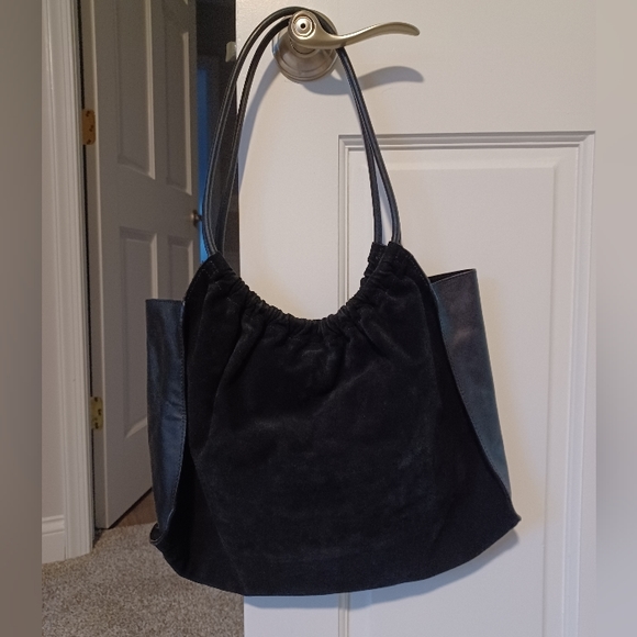 Gucci Ruched shoulder bag FINAL $ FIRM - Picture 2 of 11